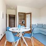 Guesthost - Comfy With Private Parking Near The Beach! * Viareggio